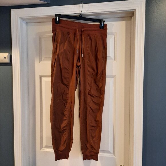 Lululemon Pants Womens 8 Brown Dance Studio Jogger Mid Rise Full Length 29" - Picture 2 of 14